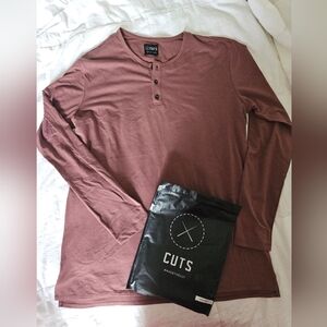 Cuts men henley size XL